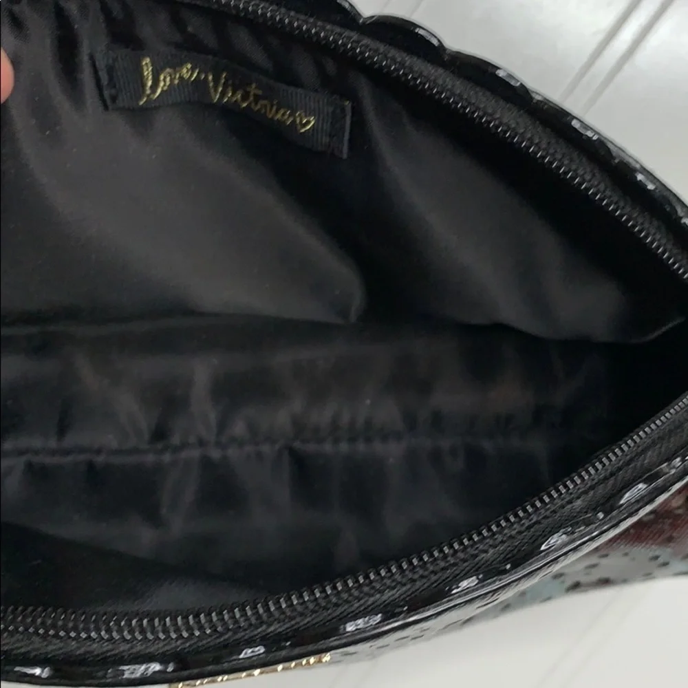 Victoria’s Secret Black Gold Cut Out Makeup Bag. SM1688